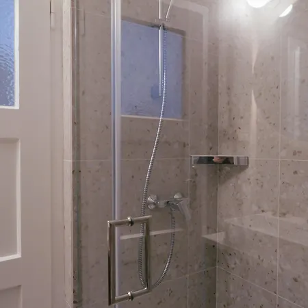 Luxury 2 Bedroom New With Private Parking Daire Ljubljana