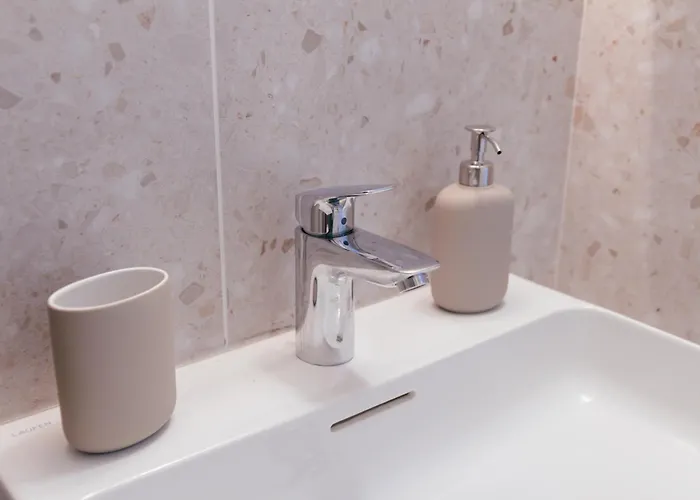 Luxury 2 Bedroom New With Private Parking شقة ليوبليانا